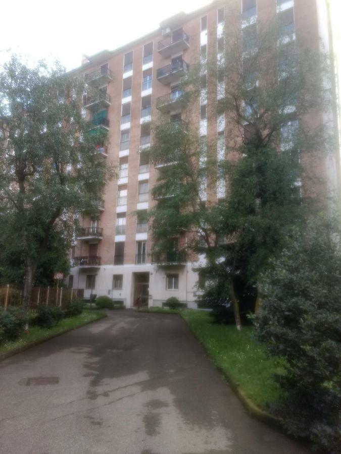 Milano Easy Leilighet San Donato Milanese Eksteriør bilde